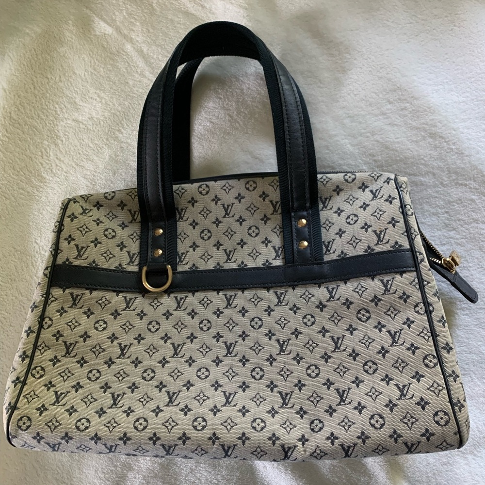 Authentic Louis Vuitton Josephine Navy and Cream Monogram Tote/Handbag